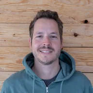 Tomás König